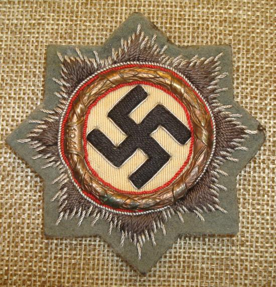WWII GERMAN CLOTH GERMAN CROSS IN GOLD, 1941