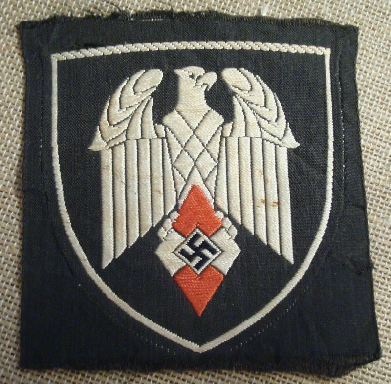 WWII GERMAN HITLER YOUTH STANDARD BEARERS PATCH