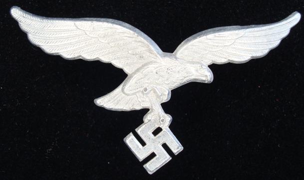WWII GERMAN LUFTWAFFE EM/NCO\'S VISOR CAP EAGLE