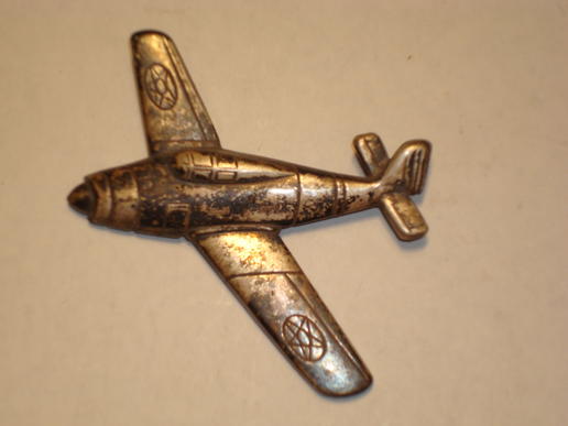 AMERICAN SILVER PLANE PIN