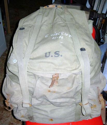 US ARMY WORLD WAR II RUCKSACK.