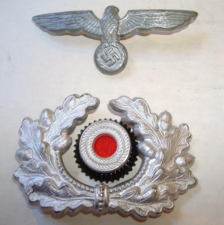 WWII GERMAN EM/NCO'S VISOR CAP INSIGNIA