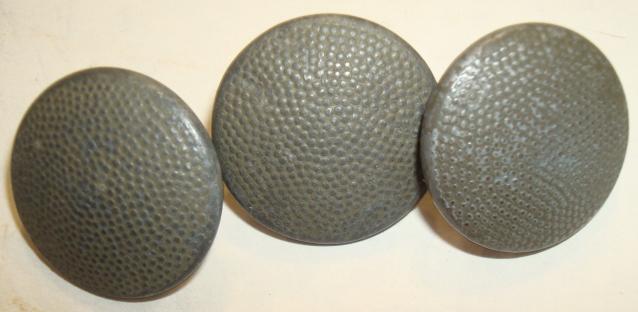 WWII GERMAN GREY/GREEN PAINTED BUTTONS (3)