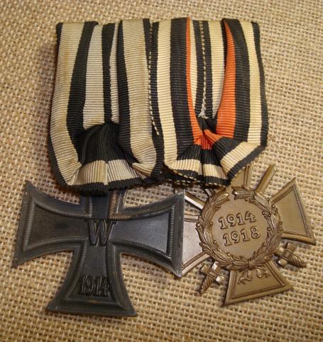 WWI GERMAN TWO PLACE MEDAL BAR