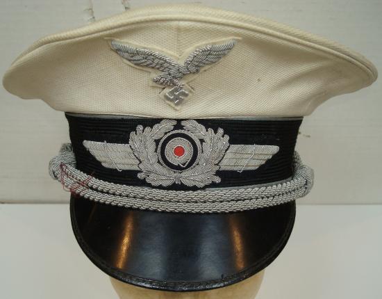 WWII GERMAN LUFTWAFFE OFFICER'S WHITE TOP SUMMER VISOR CAP