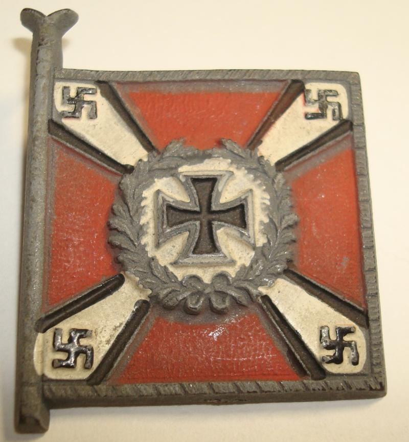 WWII GERMAN FLAK ARTILLERY FLAG TINNIE