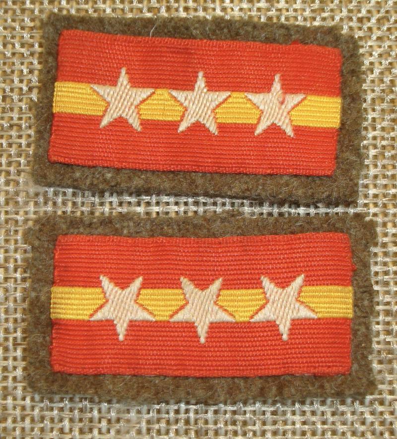 WWII JAPANESE SERGEANT-MAJOR'S COLLAR TABS