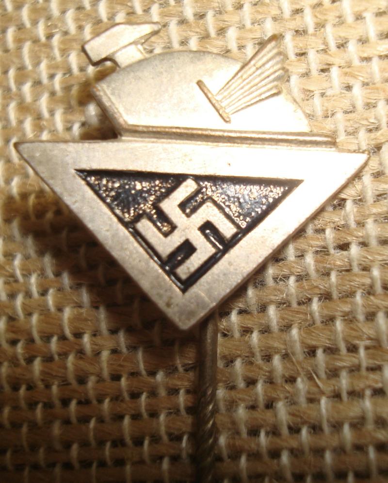 WWII GERMAN KFDK LAPEL PIN.