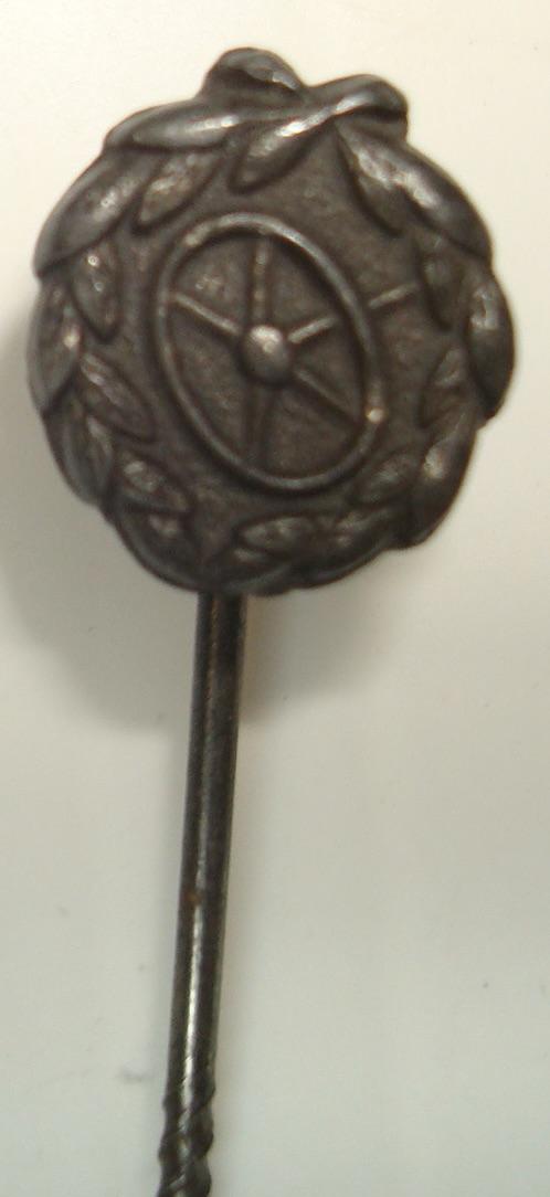 WWII GERMAN DRIVERS BADGE STICKPIN