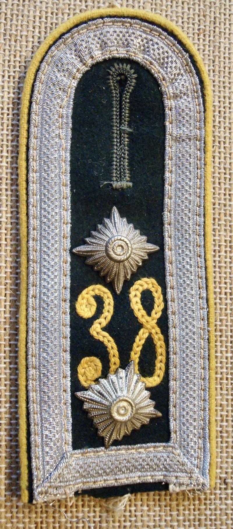 WWII GERMAN SIGNALS SHOULDER STRAP