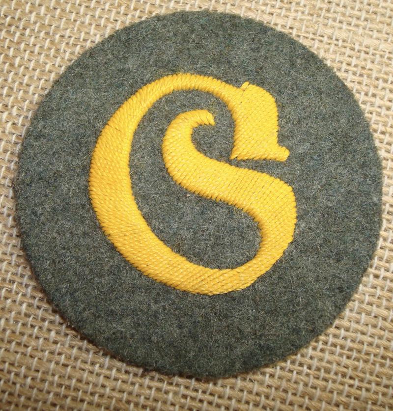 WWII GERMAN EQUIPMENT ADMINISTRATION PERSONNEL'S TRADE BADGE